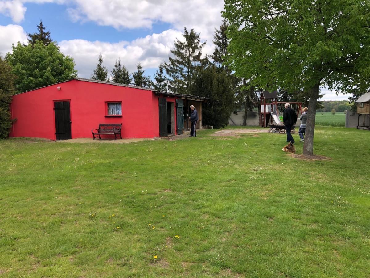 Ferienhaus Biene Wartin Екстериор снимка