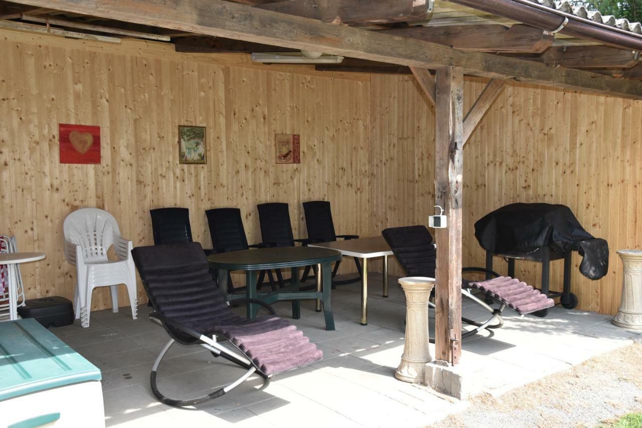 Ferienhaus Biene Wartin Екстериор снимка